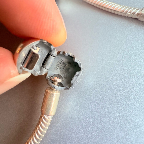 Pandora Sterling Silver 925 ALE Cable Bracelet Allure 2 Pave Clip Charms Retired - Picture 7 of 8